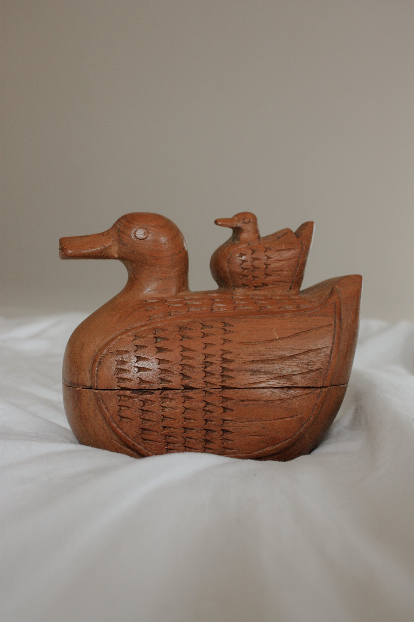 Vintage wooden duck trinket box