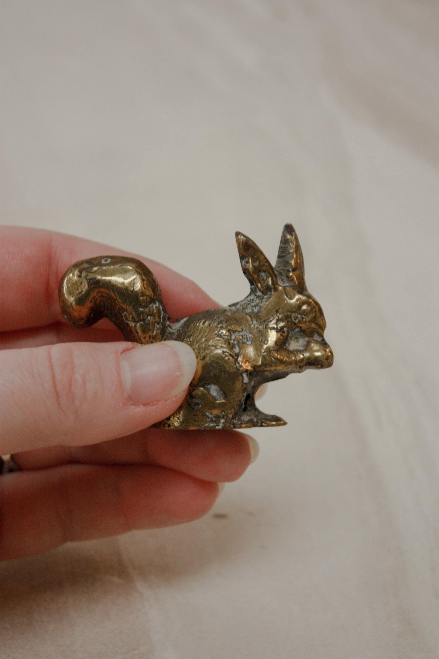 Vintage brass squirrel paperweight