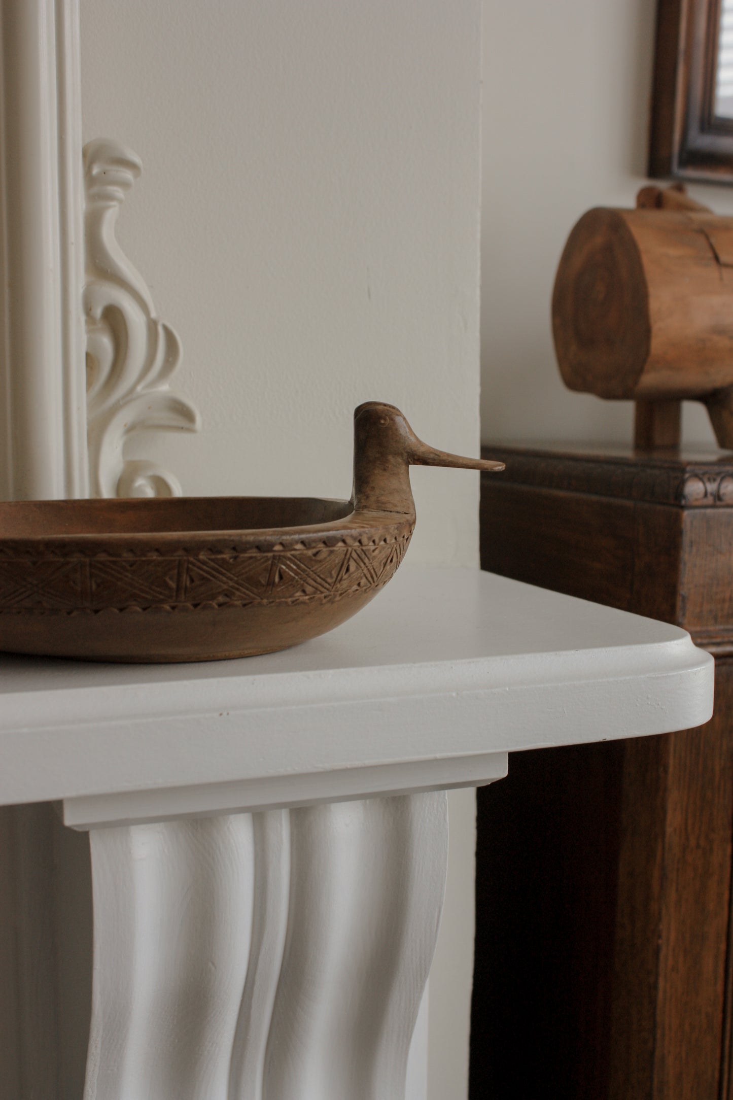 Vintage carved wooden duck bowl