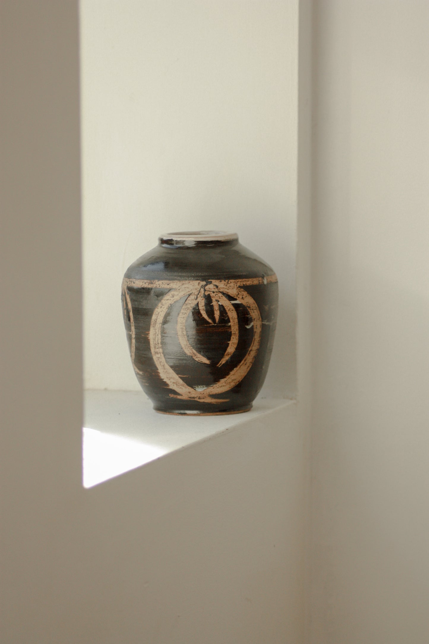 Vintage studio pottery pot