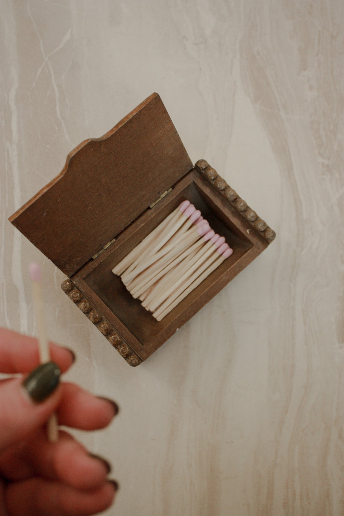 Vintage wooden box with bobbin edges