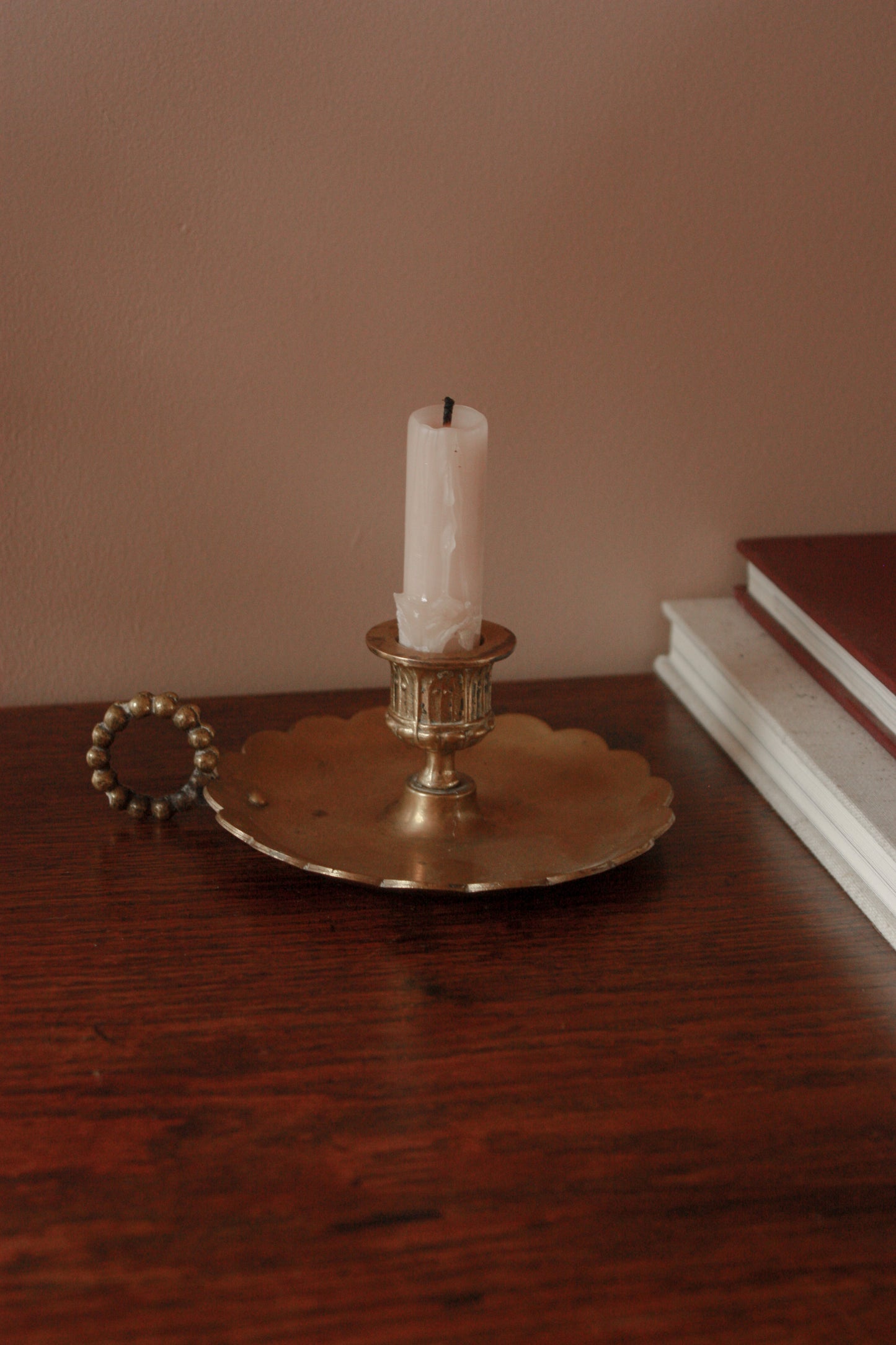 Vintage heavy brass scalloped candleholder (bobbin handle)