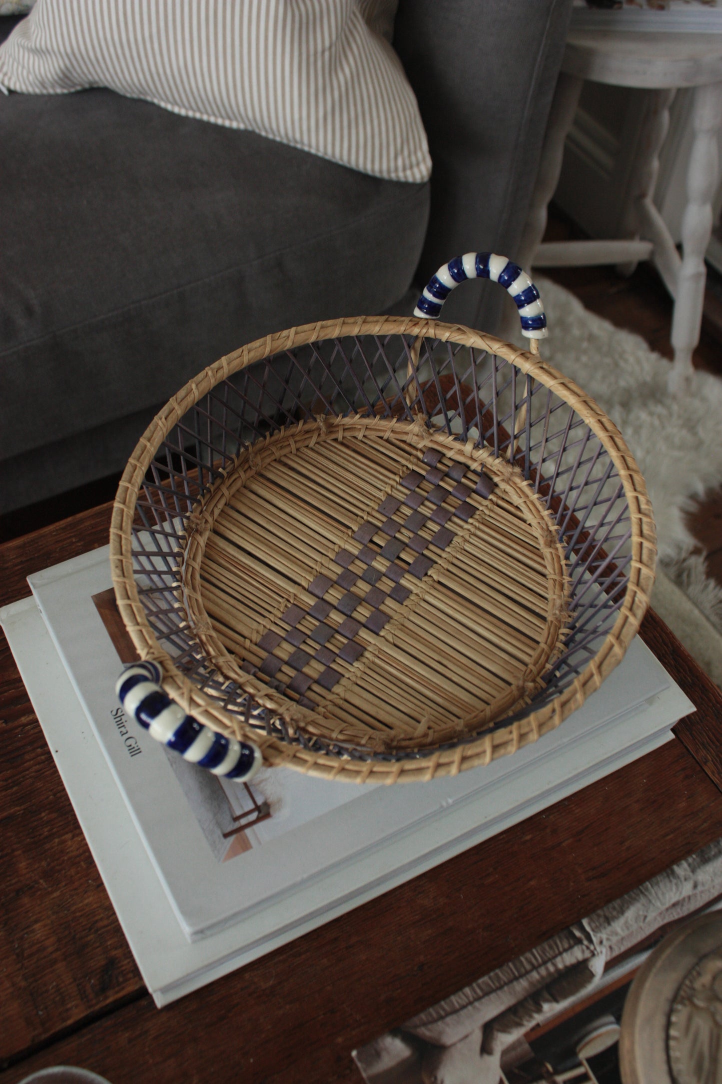 Vintage basket with ceramic handles