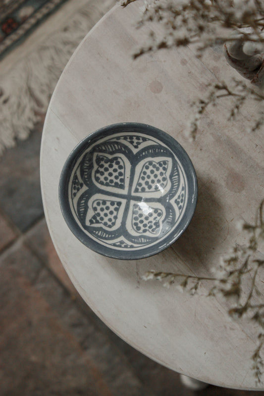 Vintage hand painted blue and white trinket dish