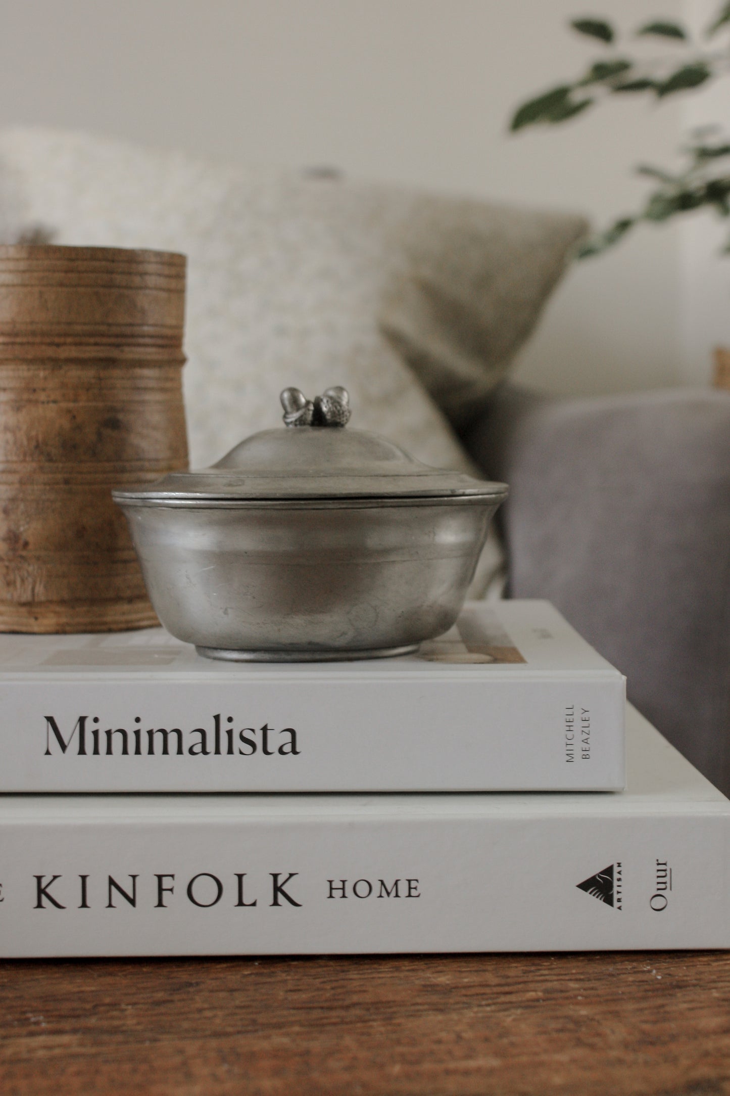 Vintage pewter lidded pot with acorn handle