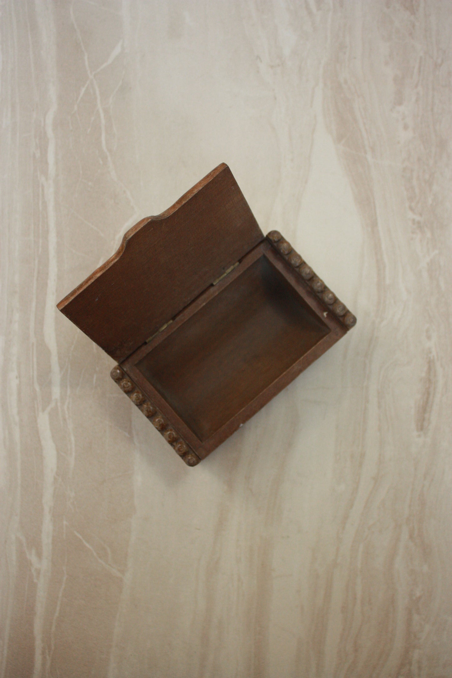 Vintage wooden box with bobbin edges