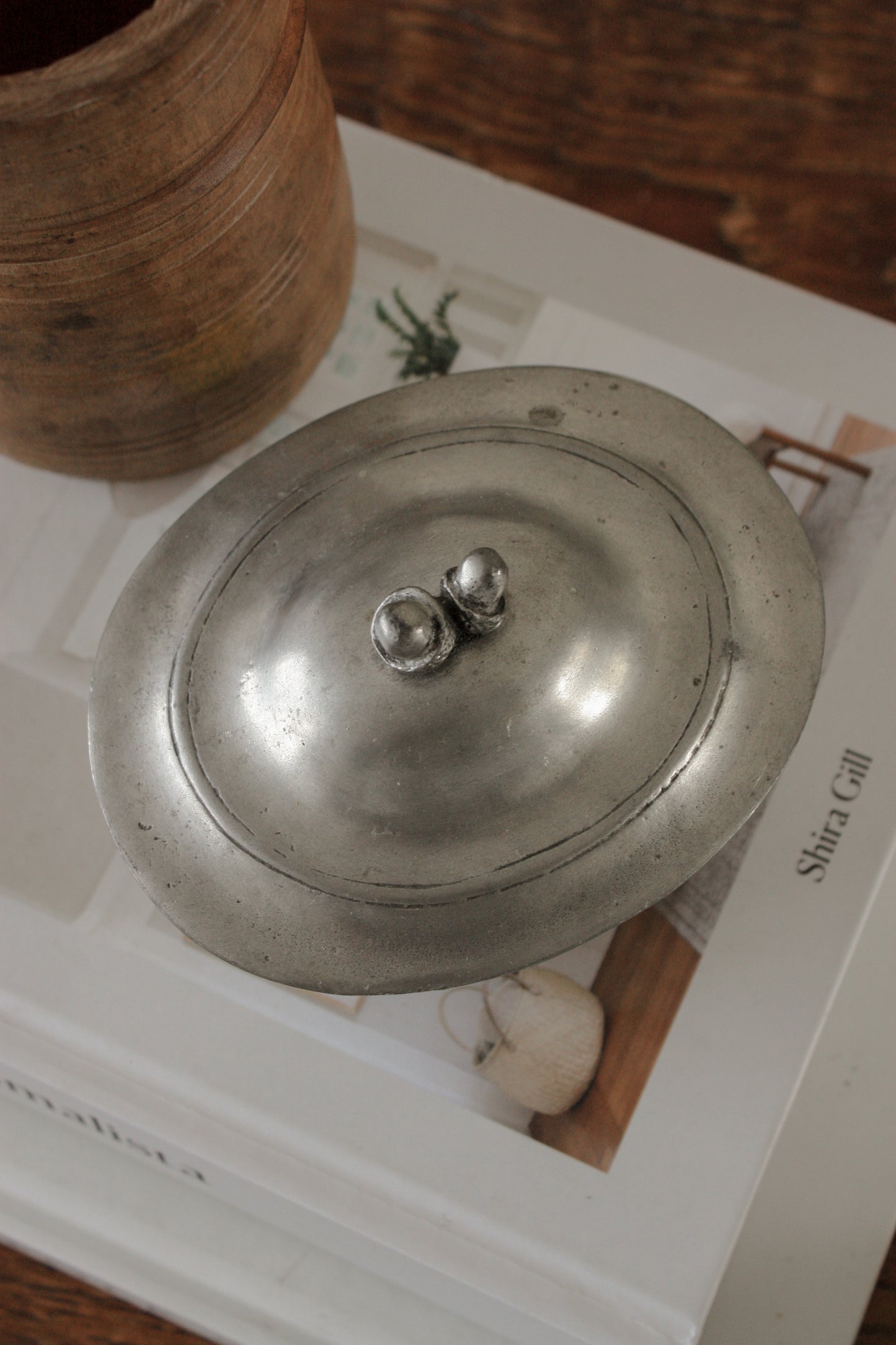 Vintage pewter lidded pot with acorn handle