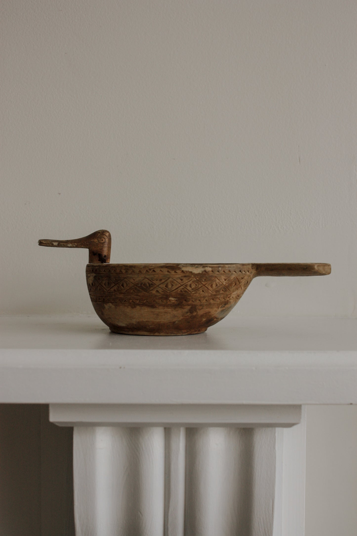 Vintage carved wooden duck bowl