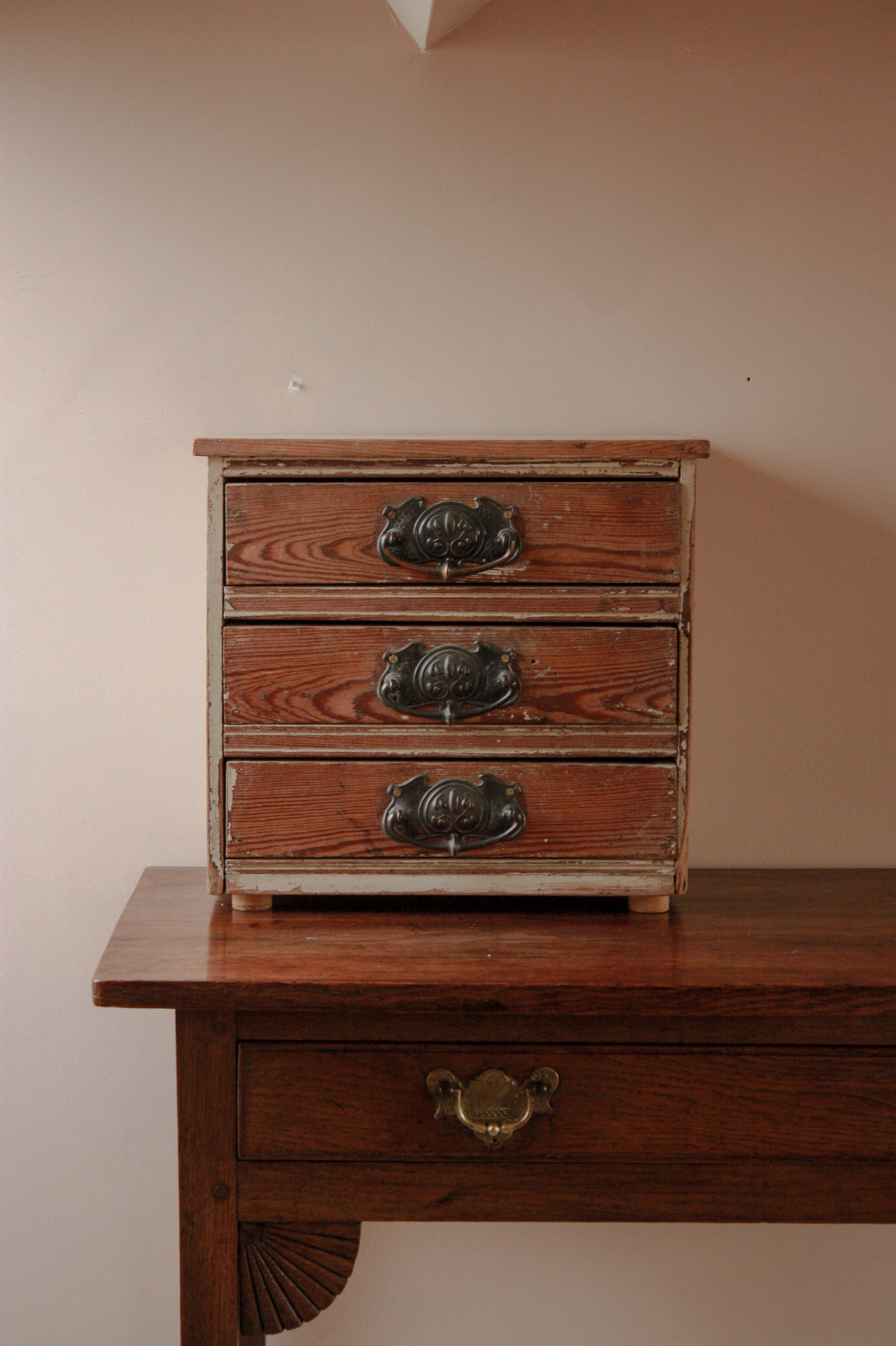 Vintage wooden tabletop drawers with chippy paint