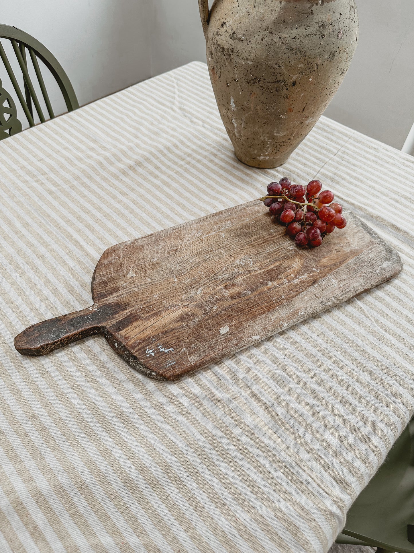 Rustic Turkish breadboard / chopping board