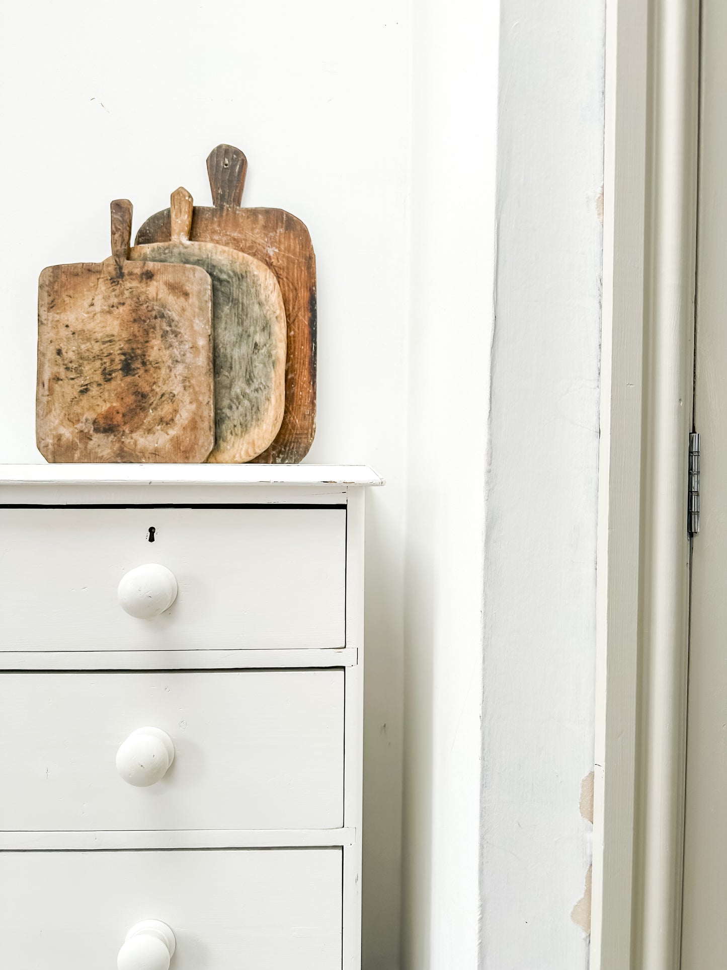 Rustic Turkish breadboard / chopping board