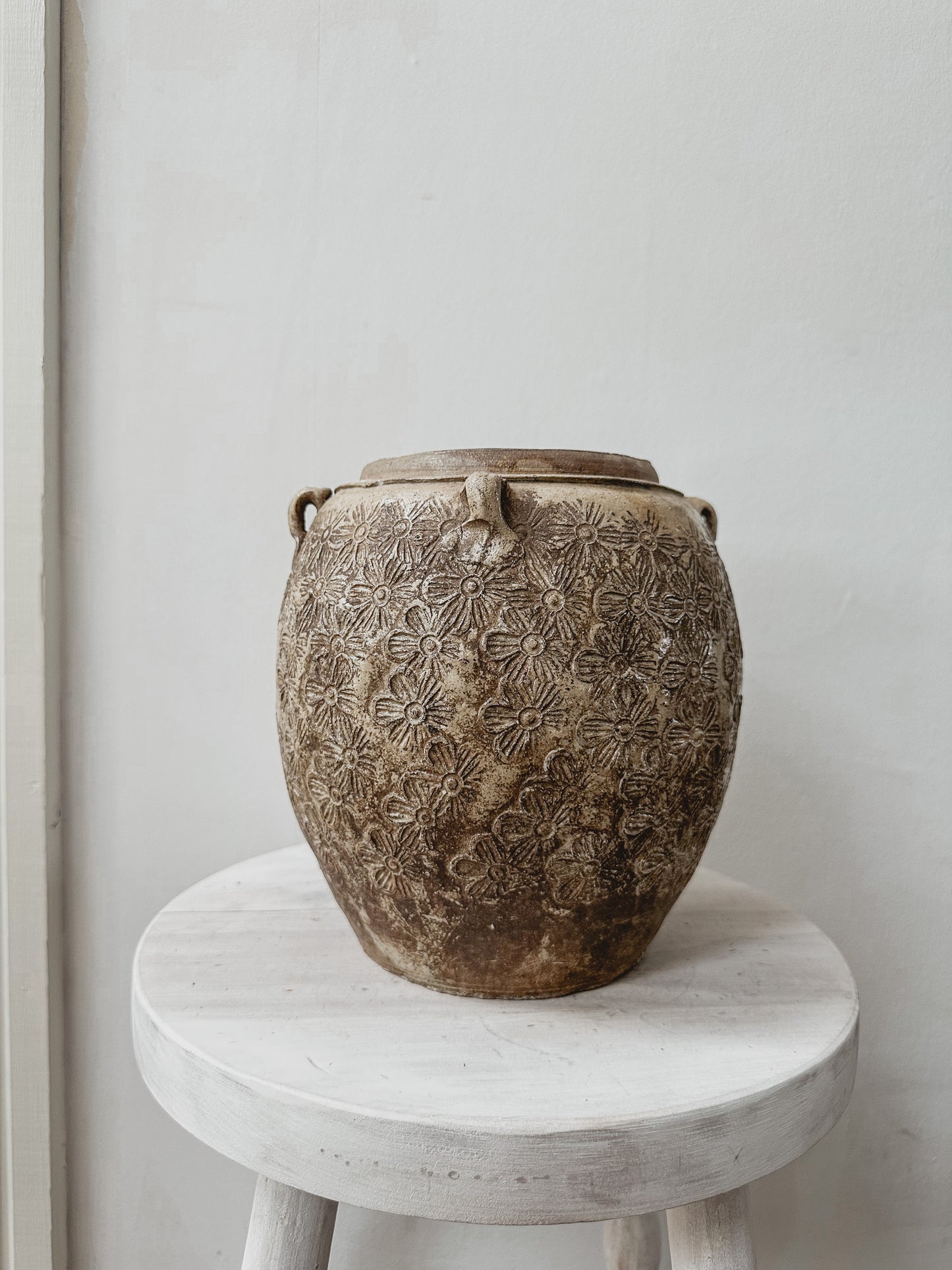 Antique Chinese Yunnan pot with floral motif